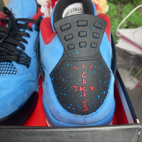 TRAVIS SCOTT X JORDAN 4 " CACTUS JACK " - Picture 2 of 3